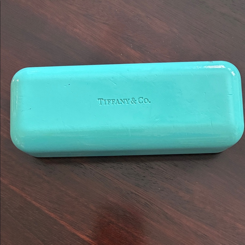 TIFFANY & CO. Clamshell Glasses Case